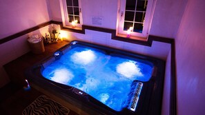Romantisches Zimmer (Spa) | Eigener Whirlpool