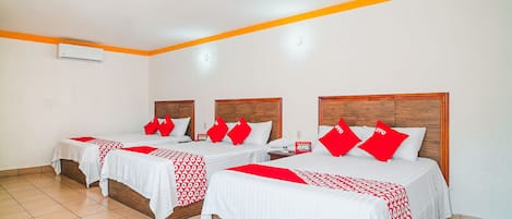 Standard Triple Room | Free WiFi, bed sheets