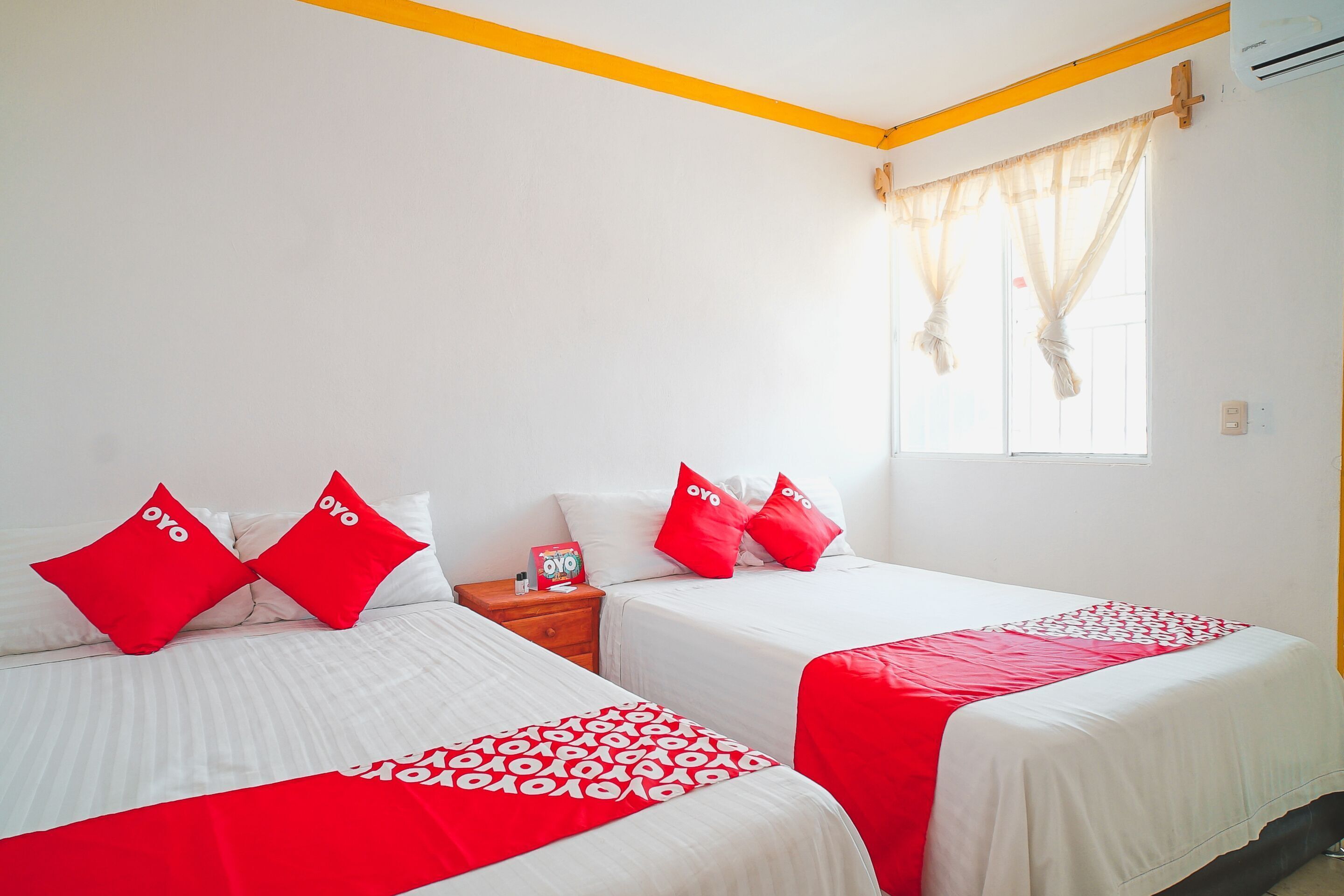 Free WiFi, bed sheets