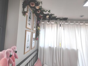 Design Triple Room, 3 Bedrooms | Free WiFi - Kuki House (Seoul)