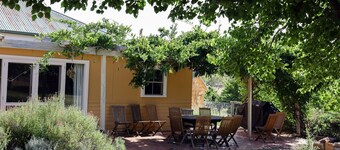 Lone Pine Farmhouse