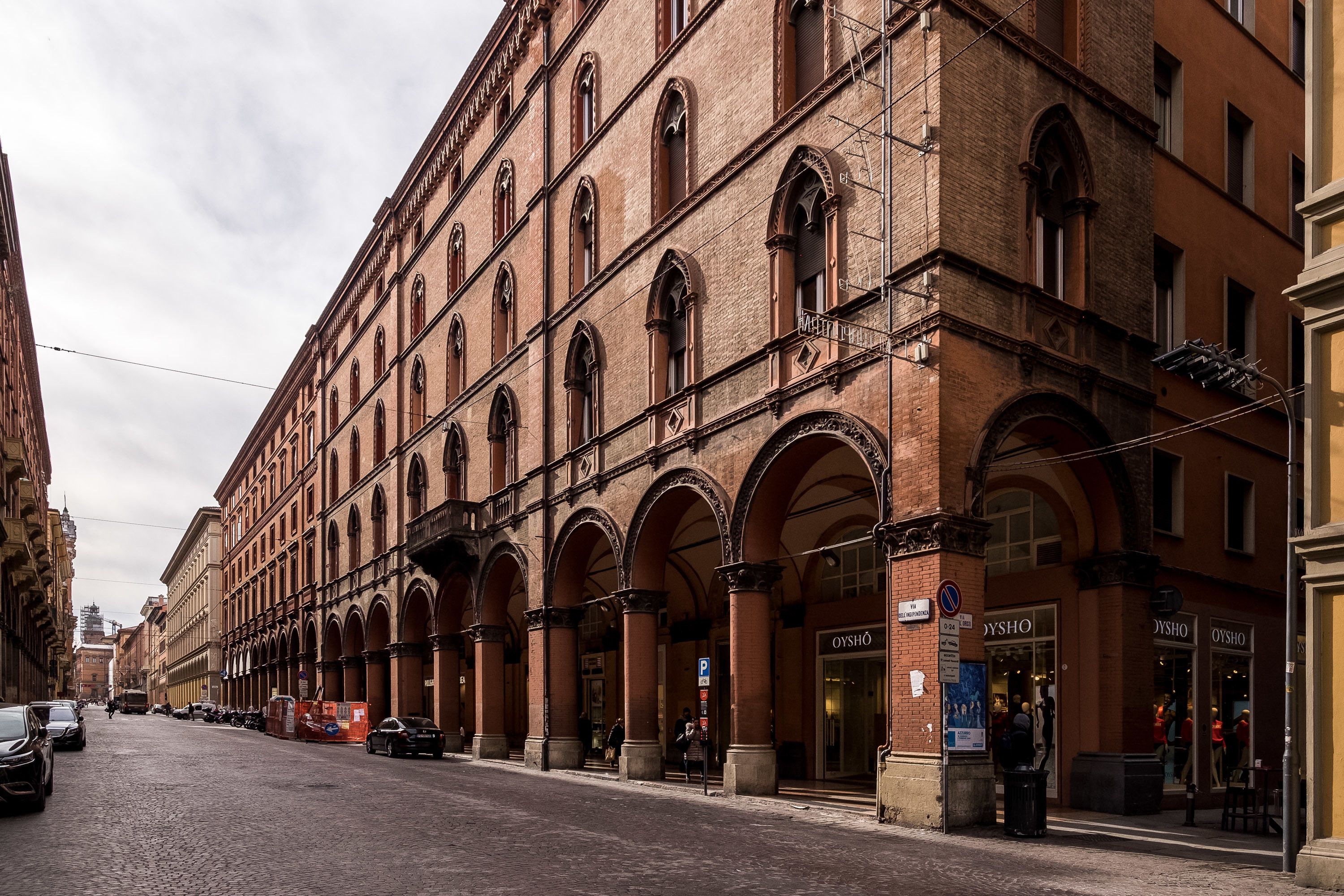 Foto - Cavalieri's Grand