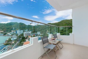 Basic-Apartment, 1 King-Bett, Nichtraucher | Blick vom Balkon