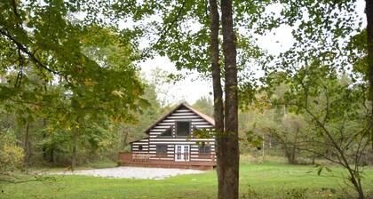 Relaxing Log Cabin Sleeps 6