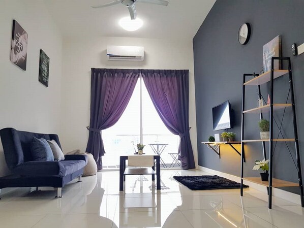 公寓, 3 間臥室 | 客廳 | 平面電視