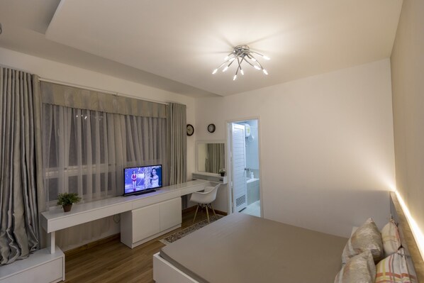 Appartement, 1 chambre | 1 chambre, minibar, bureau, rideaux d’obscurcissement