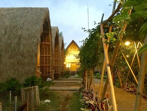 Garden - Villa ChavaMinerva Bambu - Lembang (Lembang)