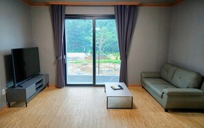 Premium Villa | Living area