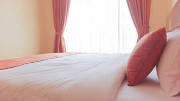 Habitación Deluxe | Sábanas de algodón egipcio, ropa de cama de alta calidad y escritorio