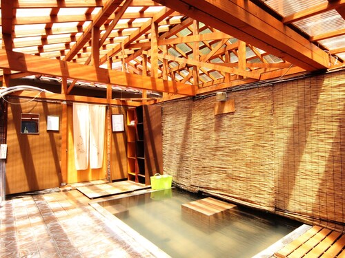 Guesthouse Tomoshibi - Hostel