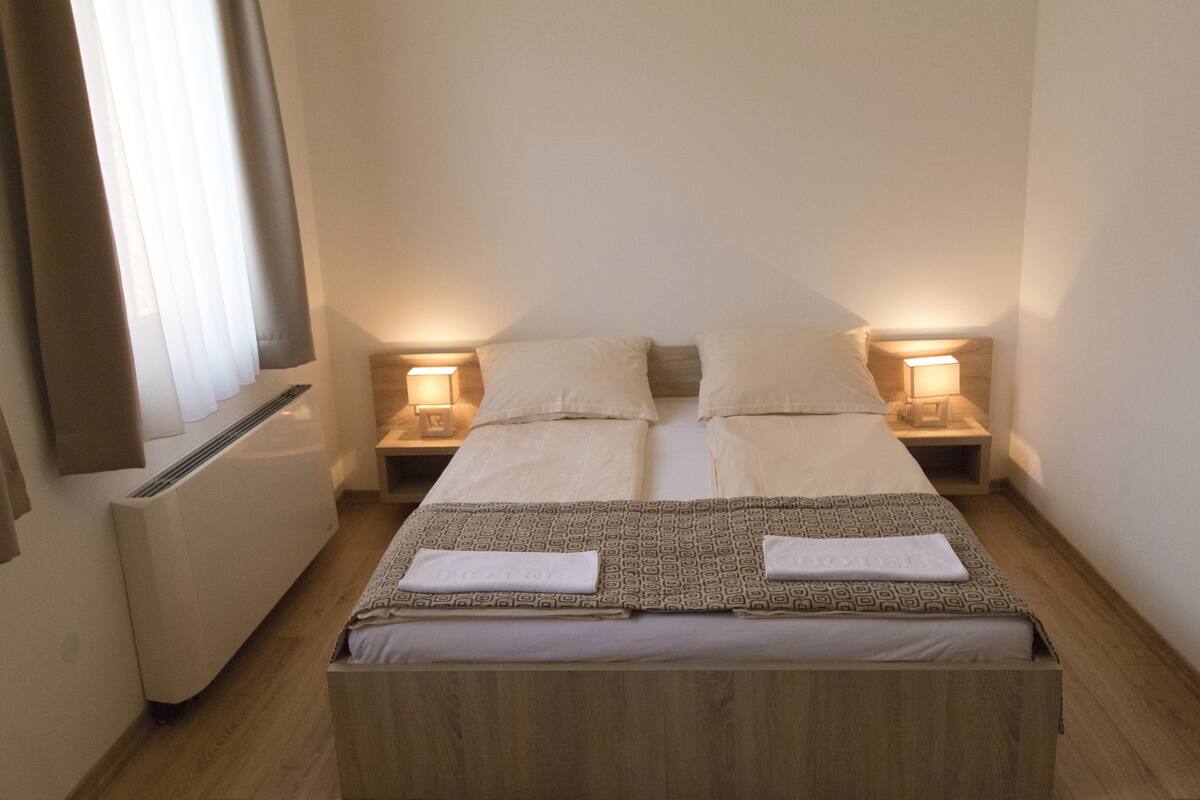 Economy Double Room