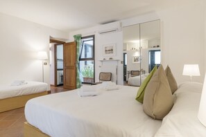 Apartment, 3 Bedrooms | 3 bedrooms, iron/ironing board, free WiFi, bed sheets - Monti Stairway to Heaven (Rome)