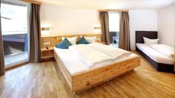 Escritorio, wifi gratis, ropa de cama