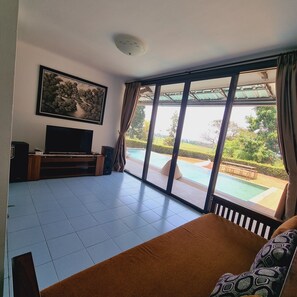 View from property - Villa ChavaMinerva Bata - Ciater (Ciater)