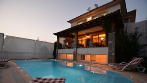 Unclassified image, 4 of 49, button - Villa Merkur (Fethiye)