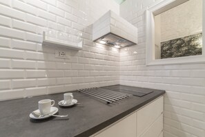 Studio | Eigene Kochnische