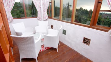 Villa, 3 Bedrooms | Terrace/patio