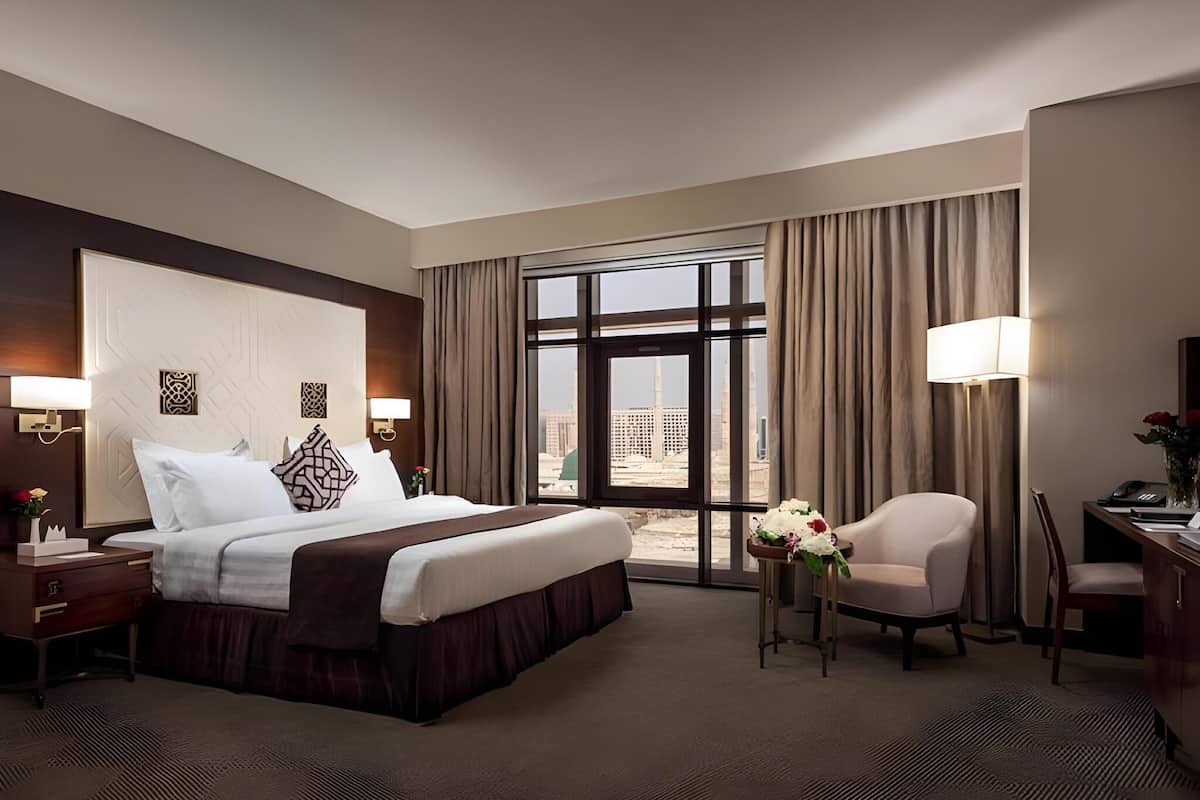Deluxe Suite 1 room Haram View | 1 chambre, minibar, coffres-forts dans les chambres, bureau