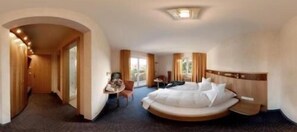 2 Schlafzimmer, Minibar, Schreibtisch, Bügeleisen/Bügelbrett