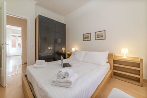 Appartement, 2 chambres | 2 chambres, fer et planche à repasser, Wi-Fi gratuit, draps fournis