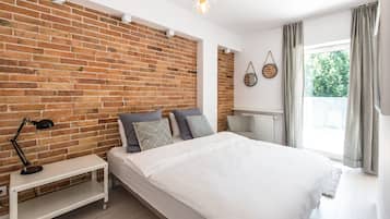 Design Apartment (Exotic) | 1 bedroom, premium bedding, desk, soundproofing