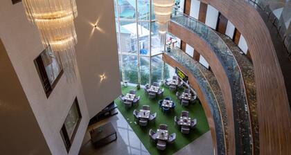 Coral Resort and Spa Centrally Heated Mountain Side Resort Manali