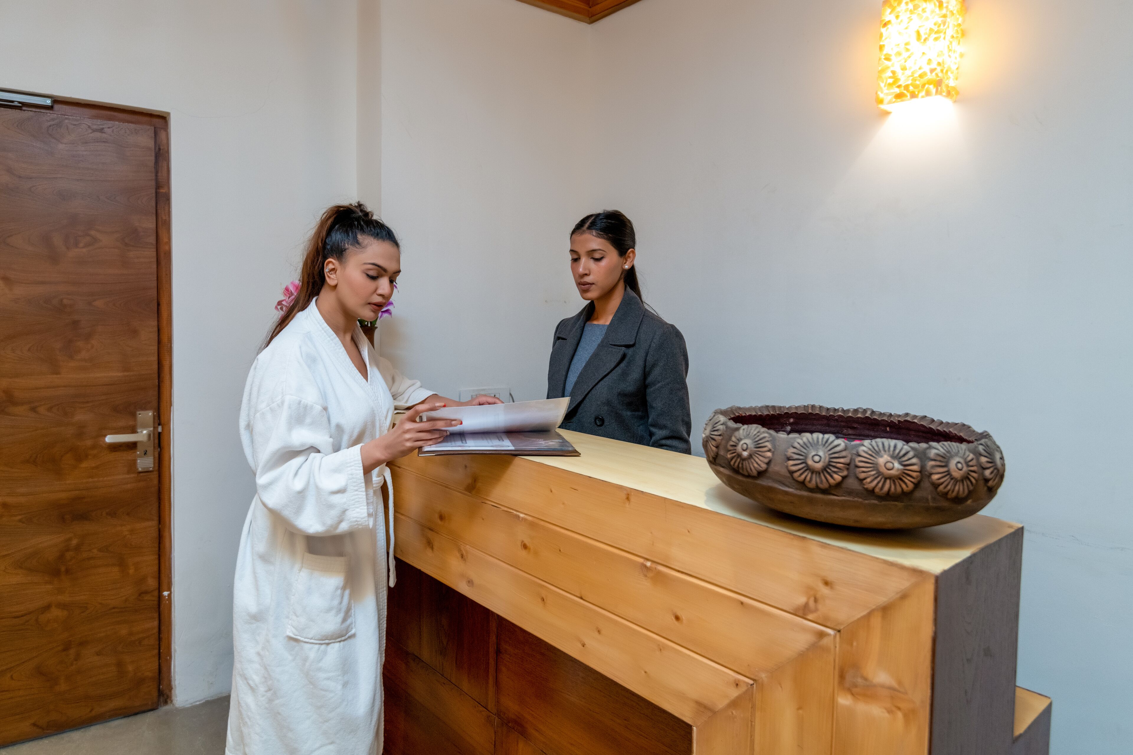 Sauna, steam room, hot stone massages, deep-tissue massages