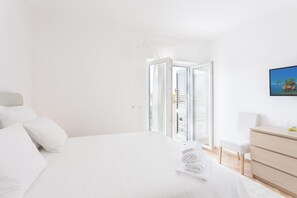 Apartment, 2 Bedrooms, Kitchen | Iron/ironing board, free WiFi, bed sheets - Guesthouse Ivan Ledic (Brela)