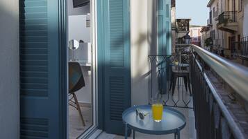 Superior Double or Twin Room, City View | Terrace/patio