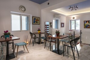 Khu vực dùng bữa sáng