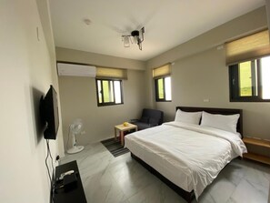 遮光窗簾/窗簾、免費 Wi-Fi