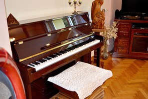 House, Private Pool | Room amenity