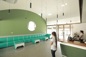 Lobby - Hotel Popular Kyaik Hto (Kyaikto)