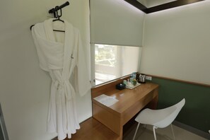 Room amenity - Hotel Popular Kyaik Hto (Kyaikto)