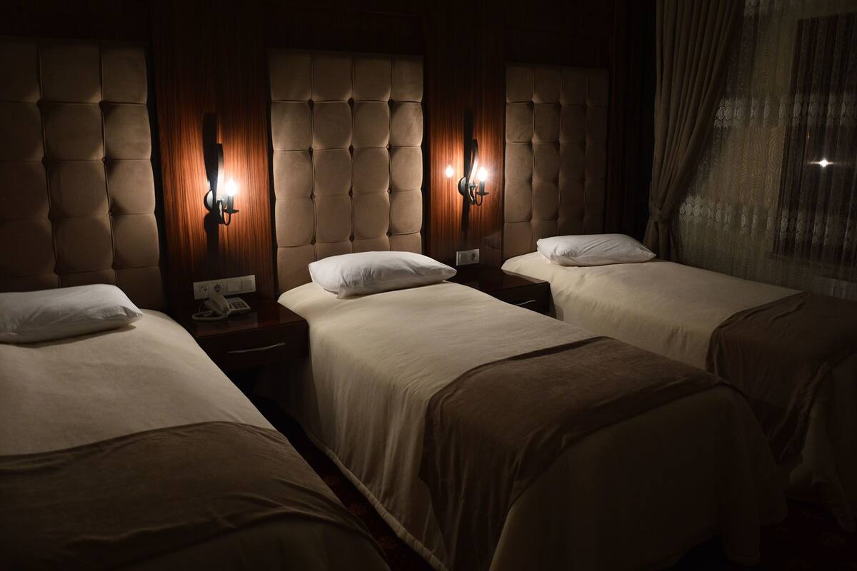 2 chambres, rideaux occultants, Wi-Fi gratuit, draps fournis