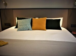 Chambres insonorisées, lits bébé (gratuits), Wi-Fi gratuit