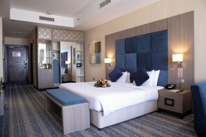 Superior Room, 1 King Bed | Minibar, in-room safe, individually furnished, desk - The Castle Premium Hotel (Doha)
