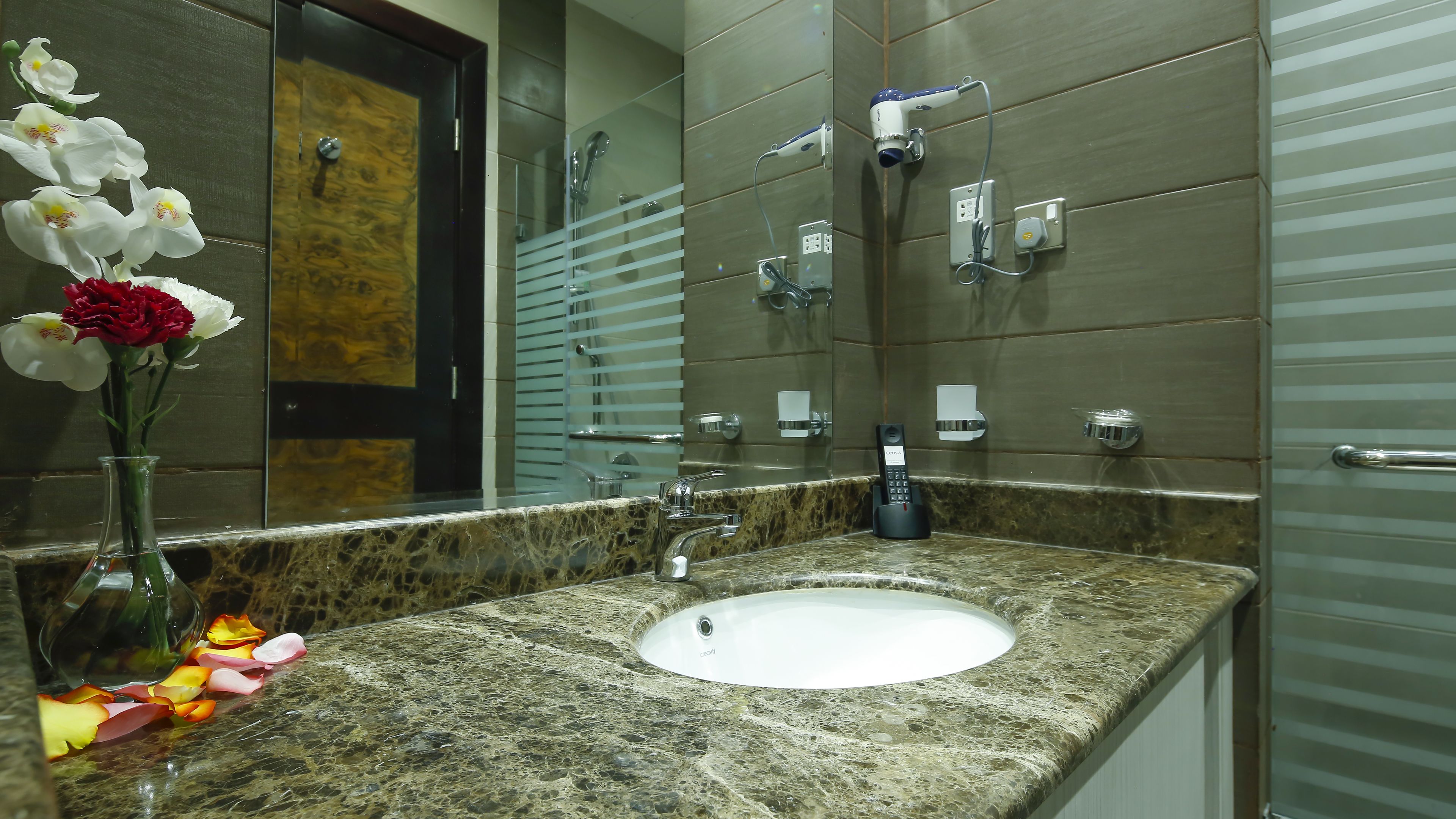 Foto - The CASTLE PREMIUM HOTEL