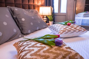 Kamar Deluks | Brankas, kedap suara, Wi-Fi gratis, dan seprai linen