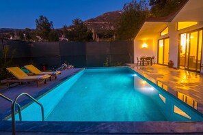 Front of property – evening/night