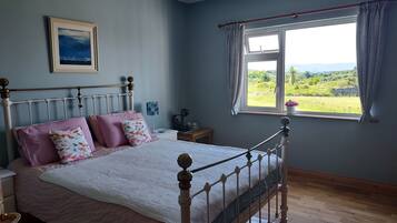 Deluxe Double Room, 1 Double Bed, Non Smoking | Premium bedding, free WiFi, bed sheets, wheelchair access