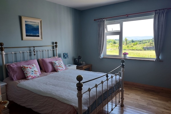 Deluxe Double Room, 1 Double Bed, Non Smoking | Premium bedding, free WiFi, bed sheets, wheelchair access