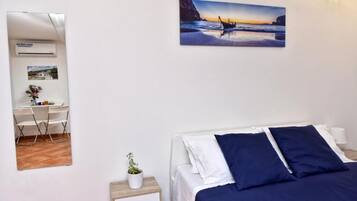 1 chambre, fer et planche Ă  repasser, Wi-Fi gratuit, draps fournis