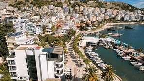 Exterior - Lion Gate Hotel (Sarandë)