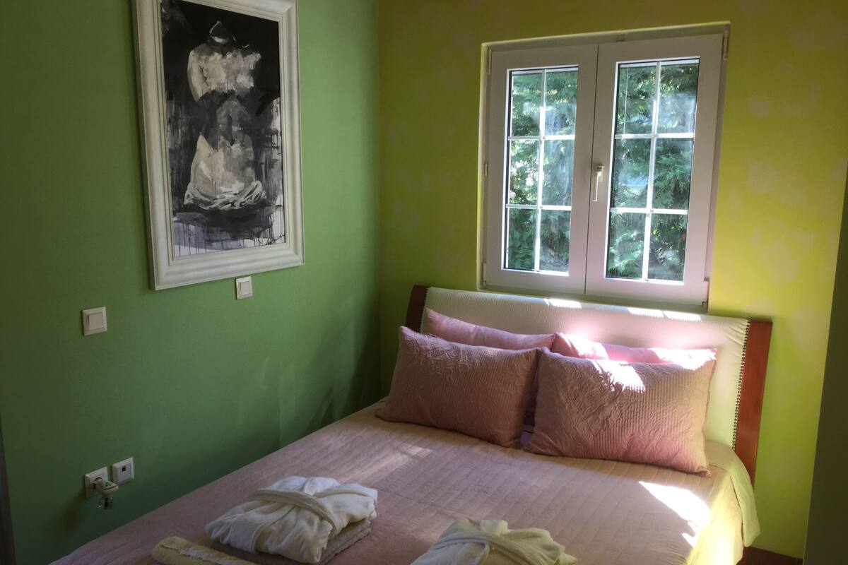 1 habitación, ropa de cama de alta calidad y sistema de insonorización