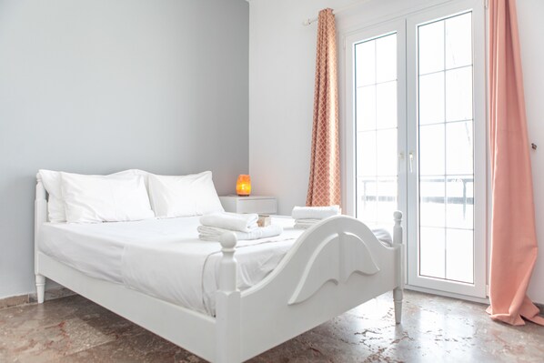 4 Schlafzimmer, individuell dekoriert, individuell eingerichtet