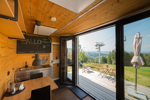 BBERGHEIM Container Lofts, maison minuscule "Flow" en vacances dans un conteneur maritime! 