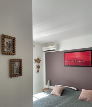 1 makuuhuone, silitysrauta/-lauta, ilmainen Wi-Fi, vuodevaatteet