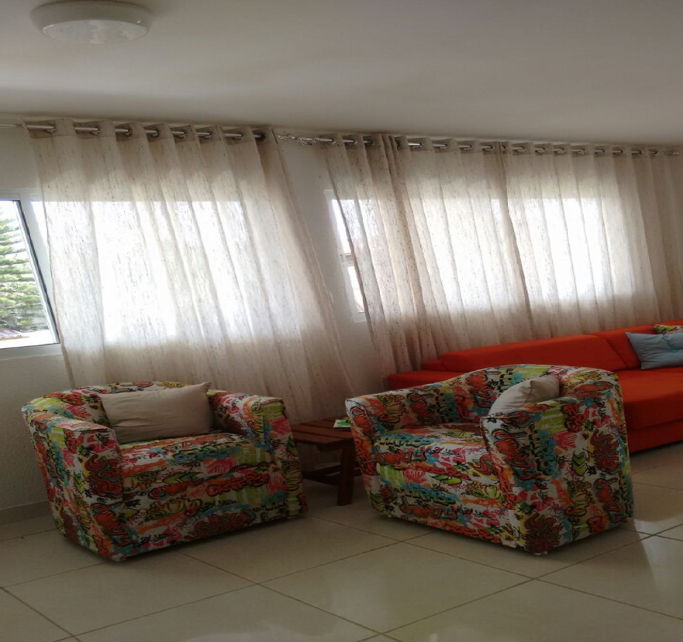 House, Multiple Beds, Non Smoking | Living room | Flat-screen TV