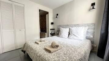 1 Schlafzimmer, Bügeleisen/Bügelbrett, WLAN, Bettwäsche